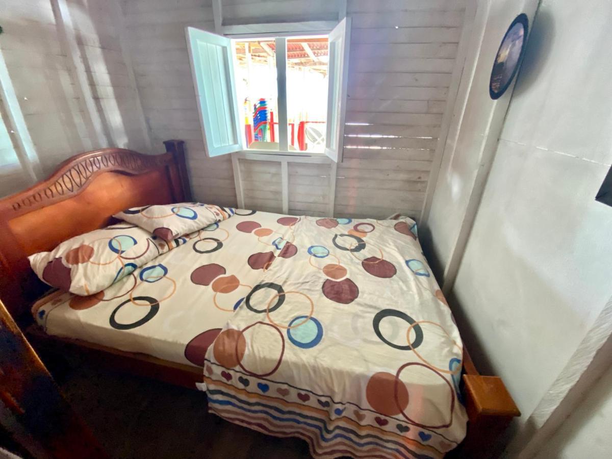 Hostal Paraiso Isla Mucura Extérieur photo