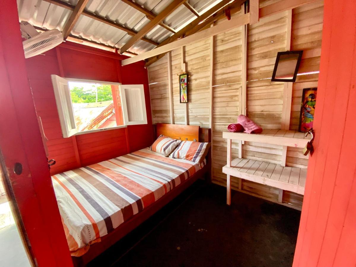 Hostal Paraiso Isla Mucura Extérieur photo