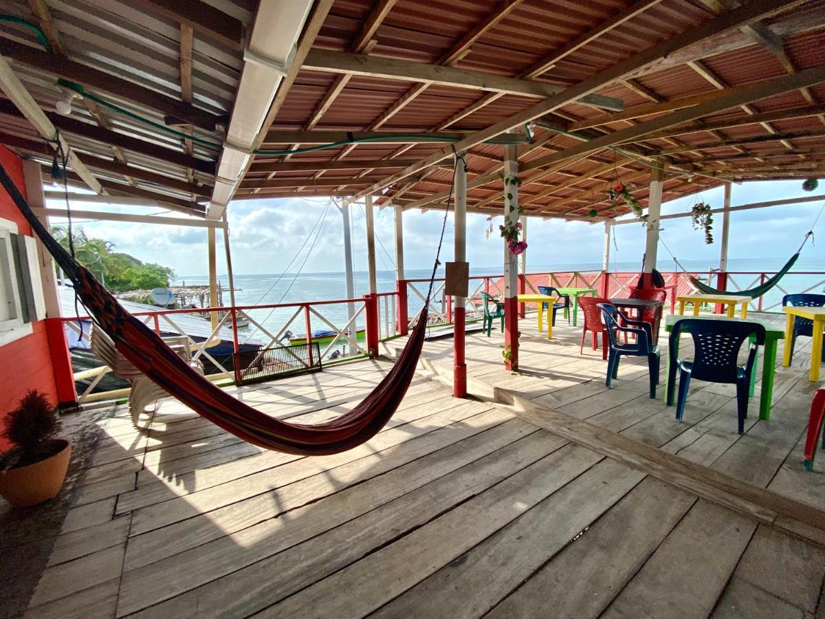 Hostal Paraiso Isla Mucura Extérieur photo